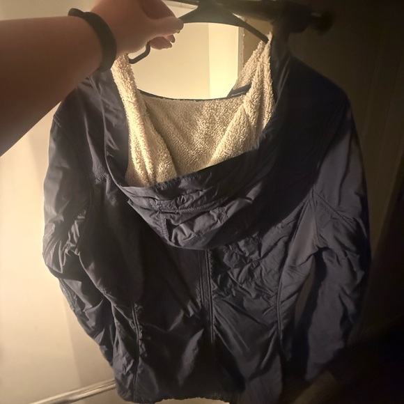 Kohl Women's The One Hoody with Sherpa Lining in Color: Inkwell - Picture 3 of 7